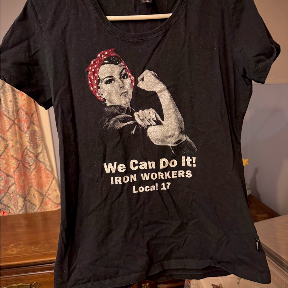 Etica Black Tee with Iconic Graphic